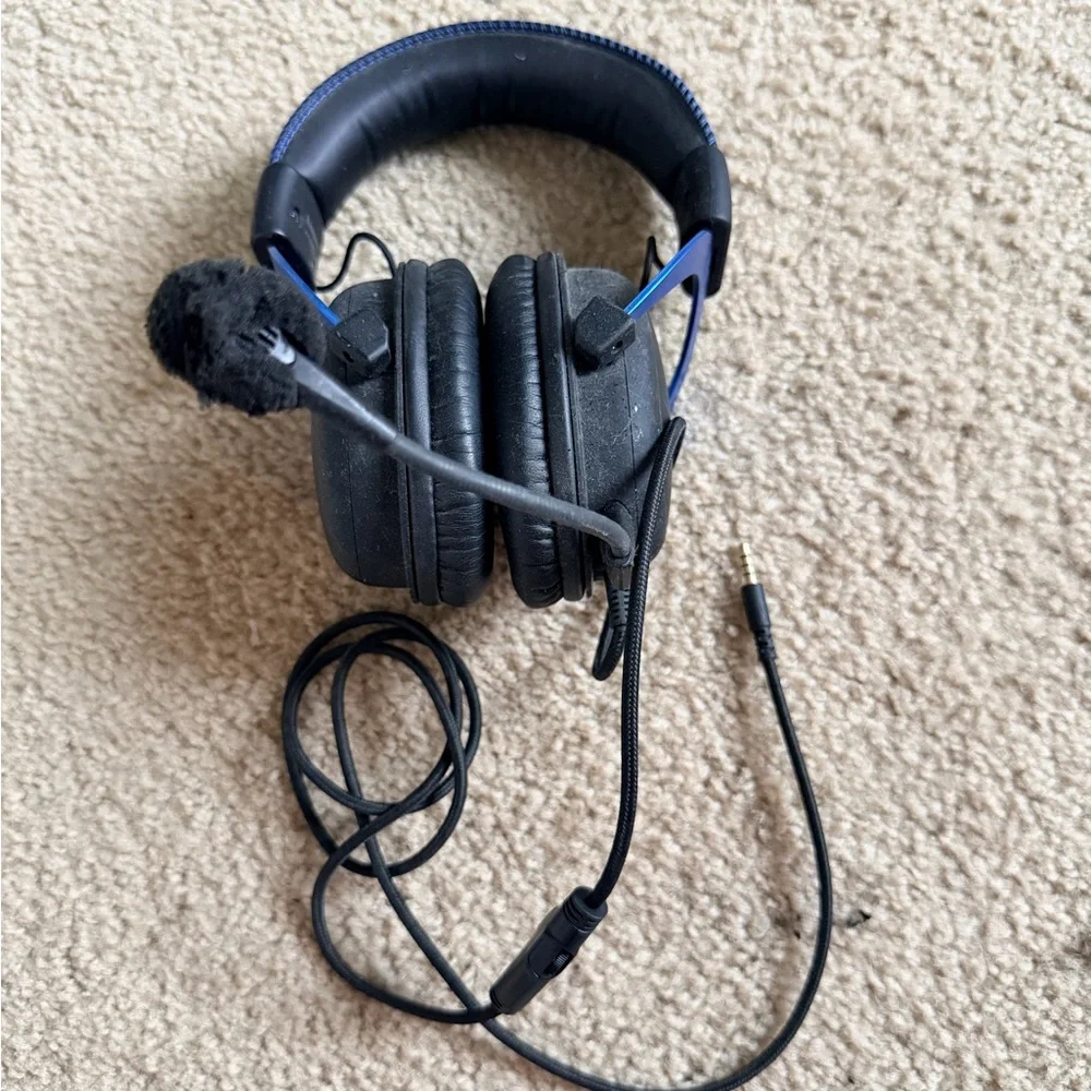 Hype PlayStation Headset - Black and Blue